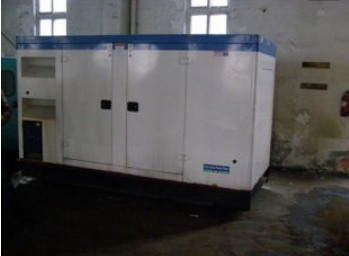 黎母山镇康明斯150kw大型柴油二手发电机组